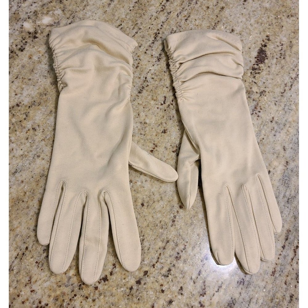 Vtg Double Woven Cotten Beige Rouched Edge 11.5" Formal Gloves. Size 7.5 Large